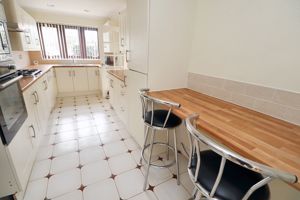 ENDEAN COURT- click for photo gallery